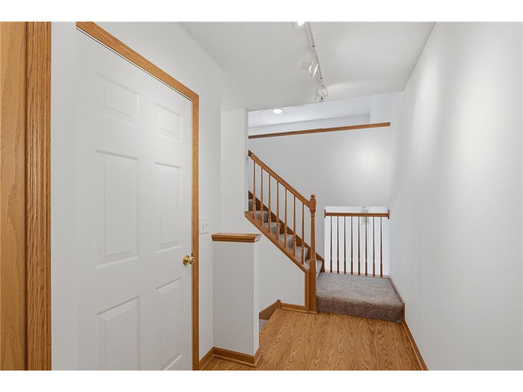 375 Wagon Wheel Lane Chaska MN 55318 7079315 image4