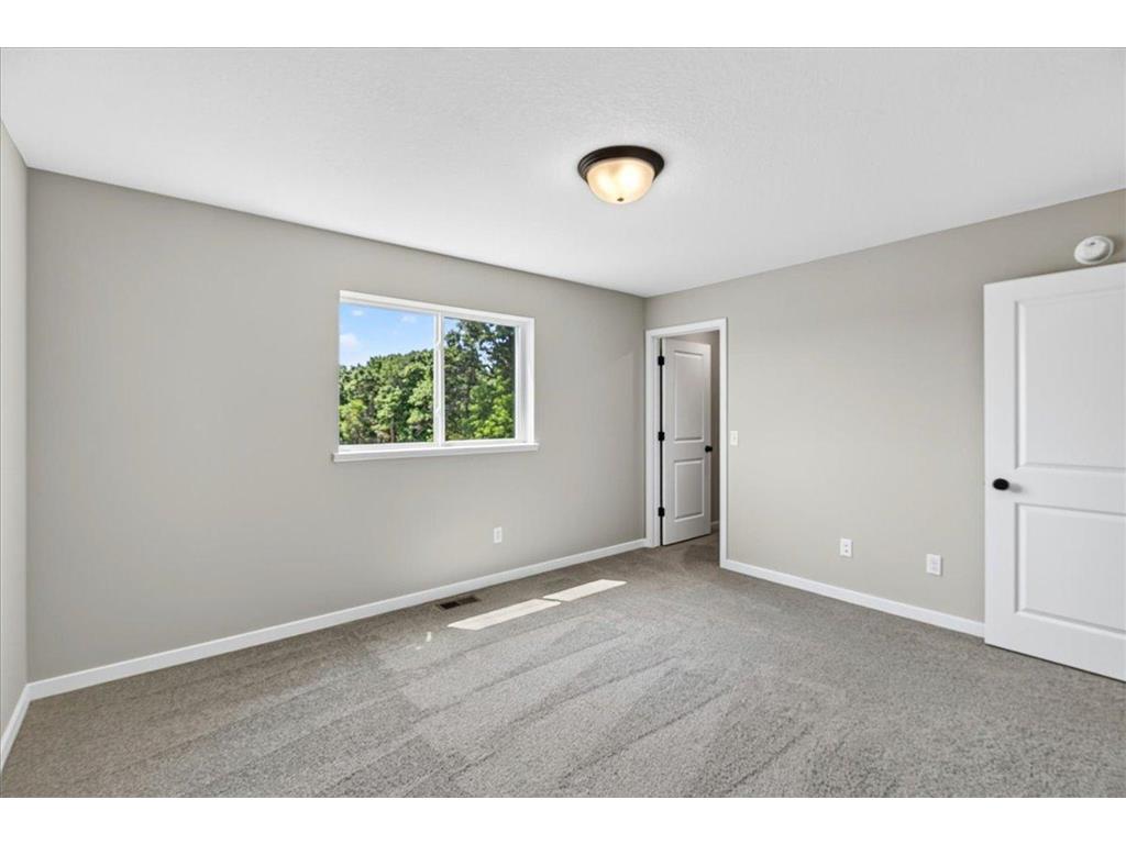 37537 Greenway Avenue North Branch MN 55056 7104558 image17