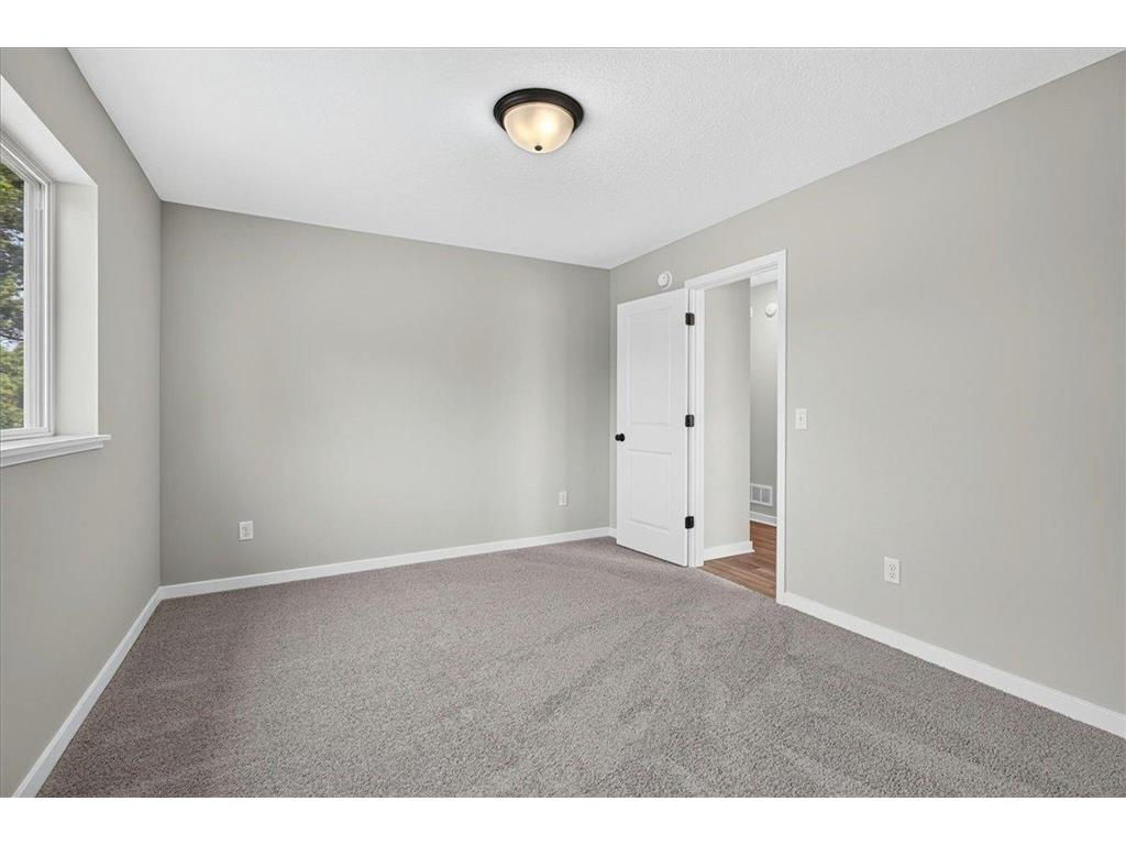 37537 Greenway Avenue North Branch MN 55056 7104558 image19