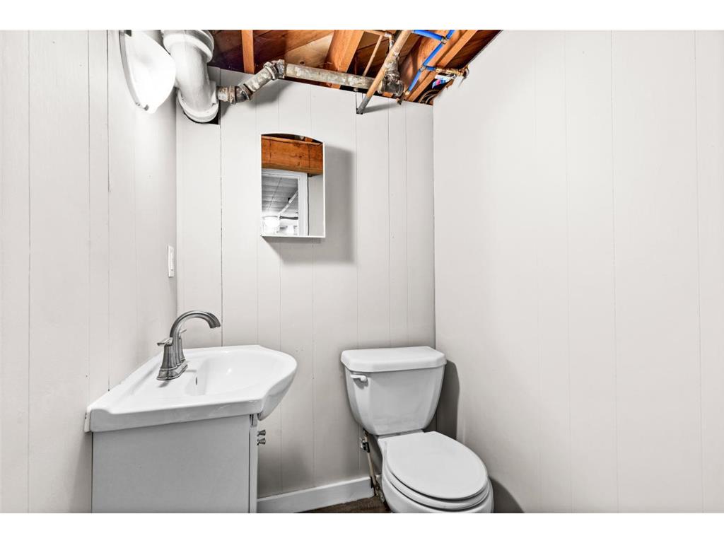 3754 Carlton Street Barnum MN 55707 7037170 image36