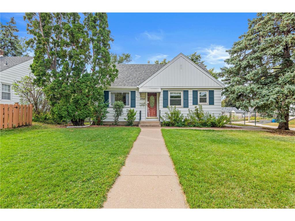 3755 Regent Avenue N Robbinsdale MN 55422 6770463 image1