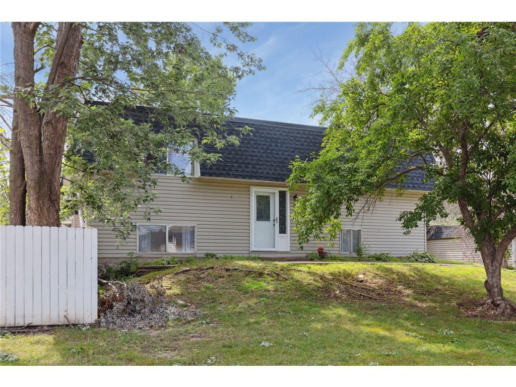 3756 Conroy Trail Inver Grove Heights MN 55076 6372332 image1