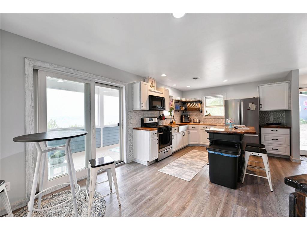 3756 North Shore Rd Lapointe Twp WI 54850 - Lake Superior 6393485 image9