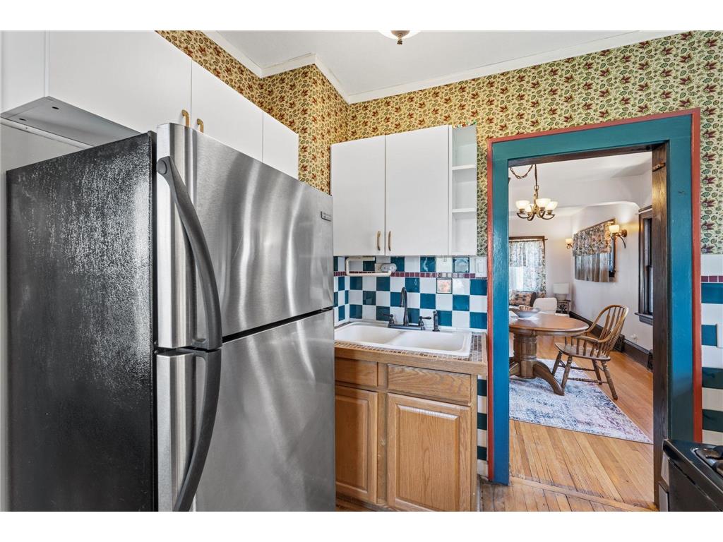 3757 Dupont Avenue N Minneapolis MN 55412 7078480 image19