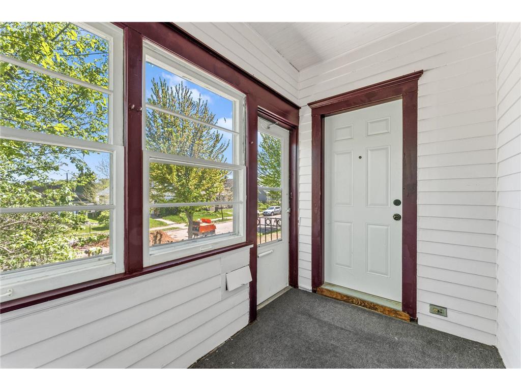3757 Dupont Avenue N Minneapolis MN 55412 7078480 image2