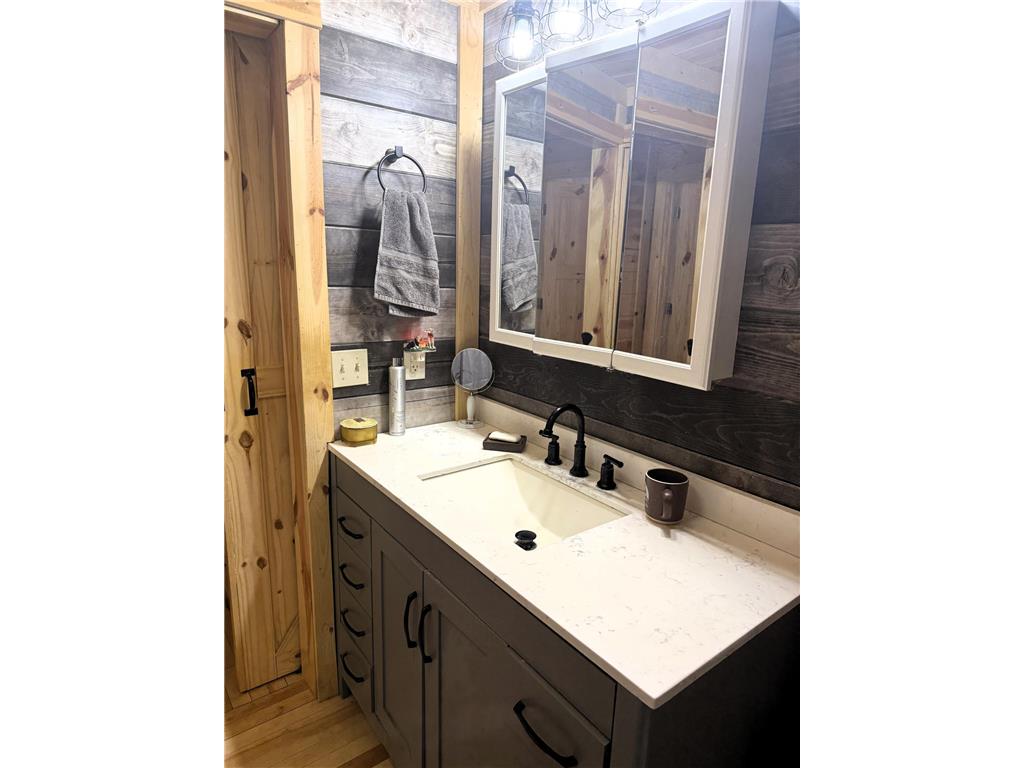 37590 Degerstrom Road Askov MN 55704 7072031 image21