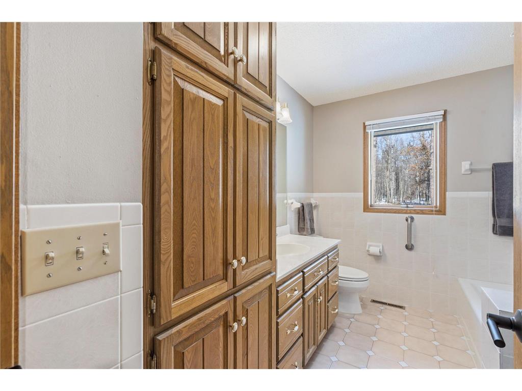 37595 Bonnie Lakes Road Crosslake MN 56442 - Goodrich 7024311 image24