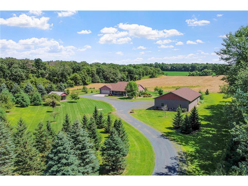 376 220th Street Alden Twp WI 54020 6517242 image1