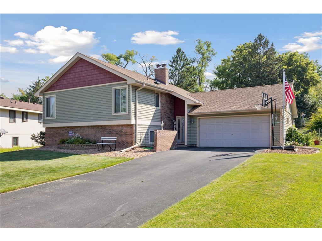 376 Oday Street S Maplewood MN 55119 6682542 image1