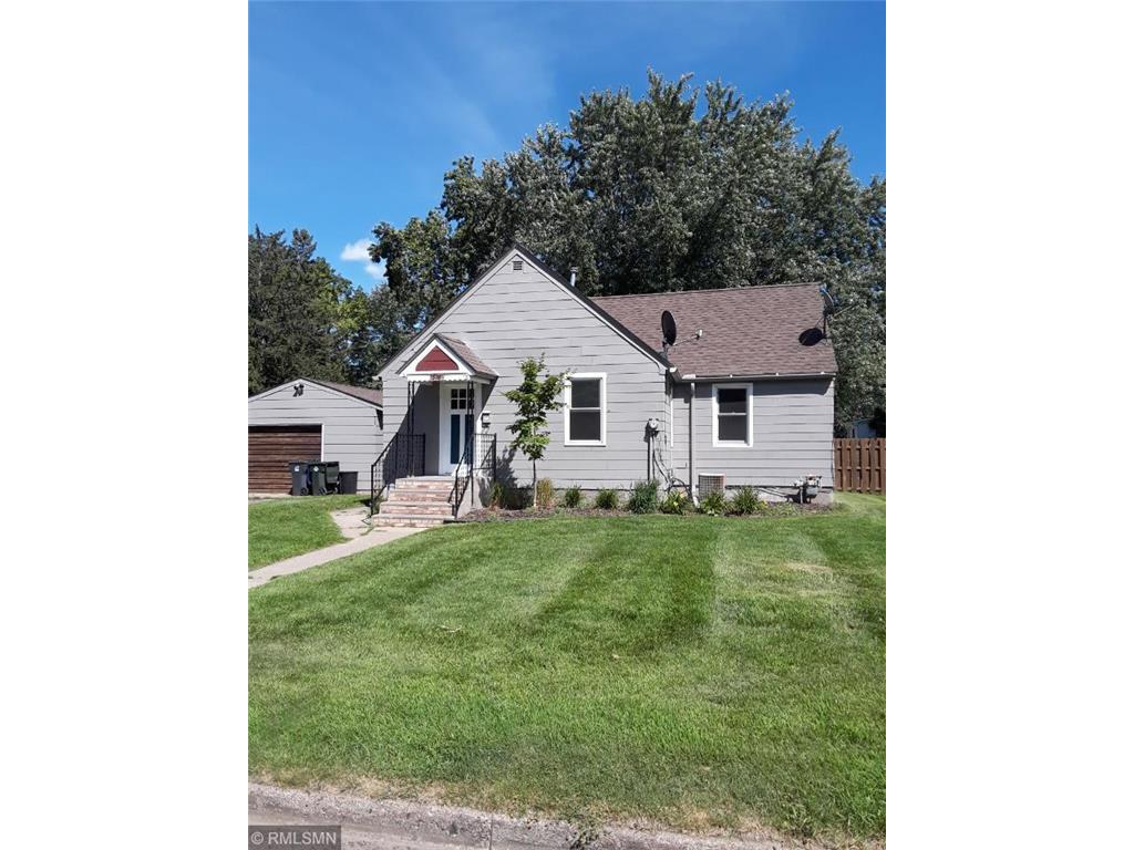 376 S Pierson Avenue, New Richmond, WI 54017 MLS 6224215 Edina Realty