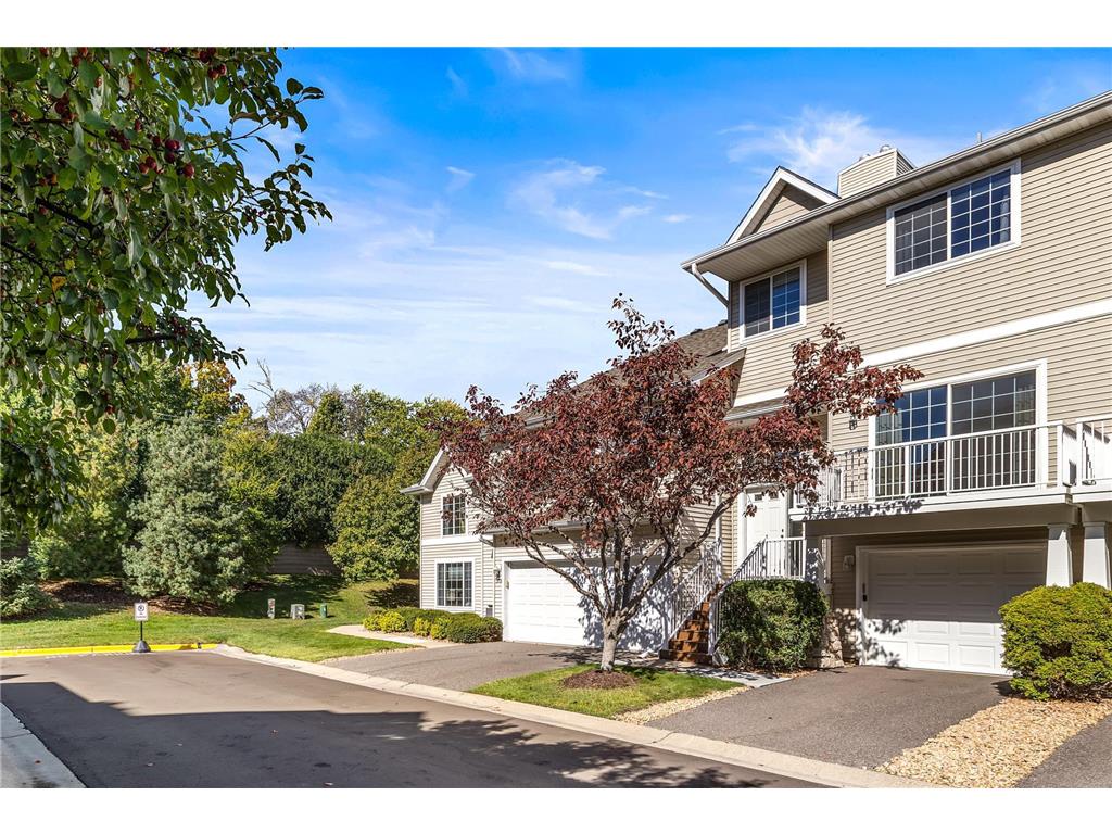 376 Willoughby Way W Minnetonka MN 55305 6615705 image1