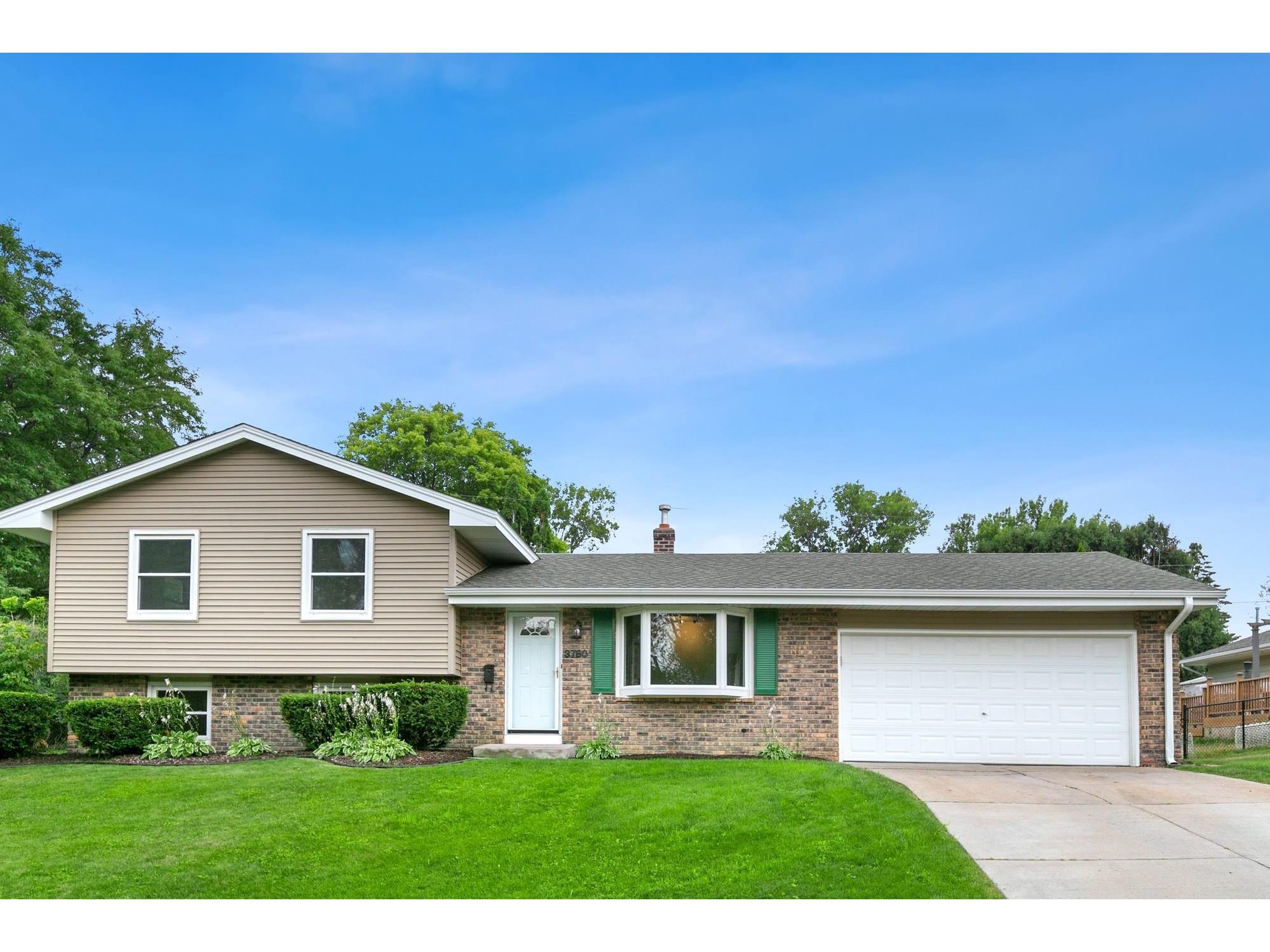 3760 75th Street E Inver Grove Heights MN 55076 6074512 image1