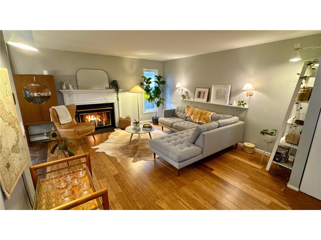 3760 Golden Hills Terrace Eagan MN 55122 6751055 image1