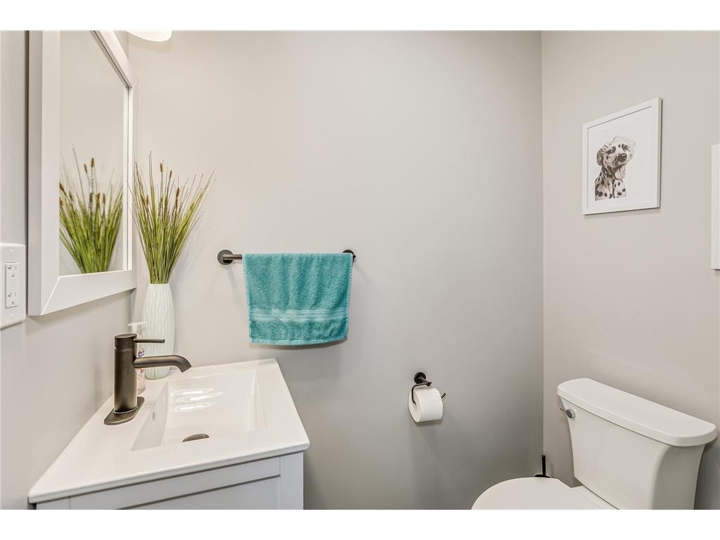 37621 Hawthorne Avenue North Branch MN 55056 6820665 image19