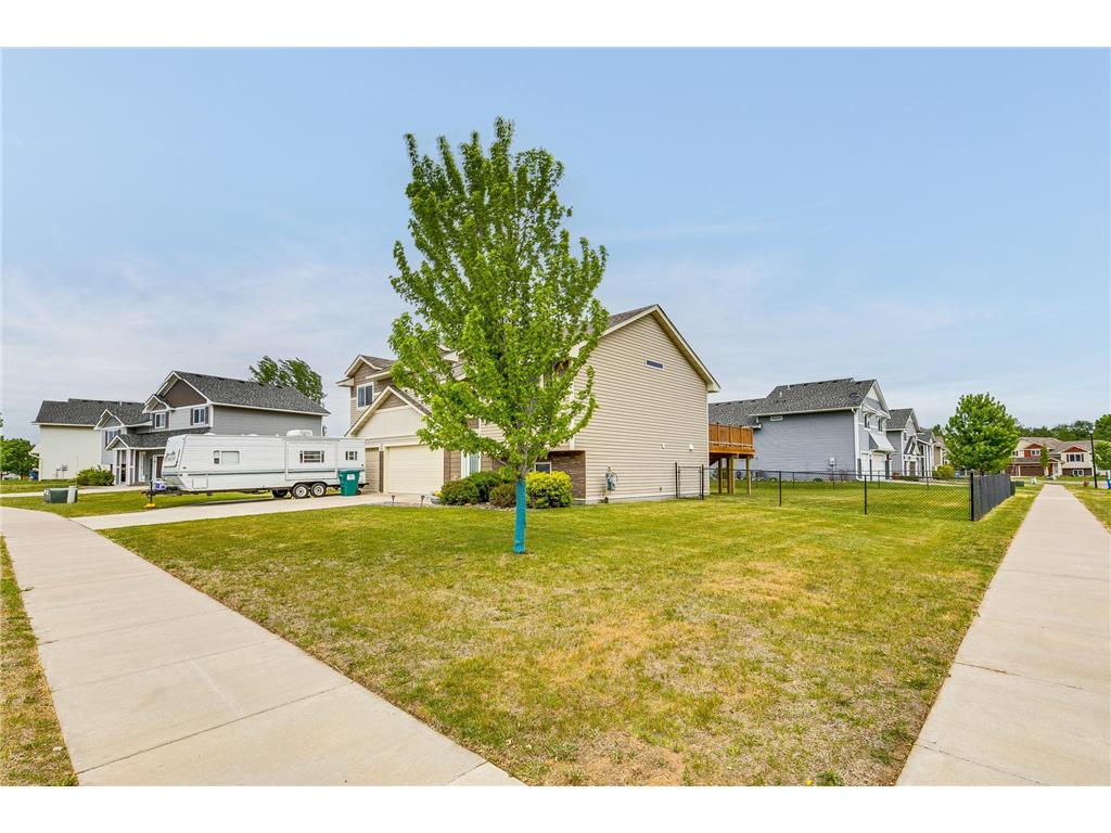 37621 Hawthorne Avenue North Branch MN 55056 6820665 image20