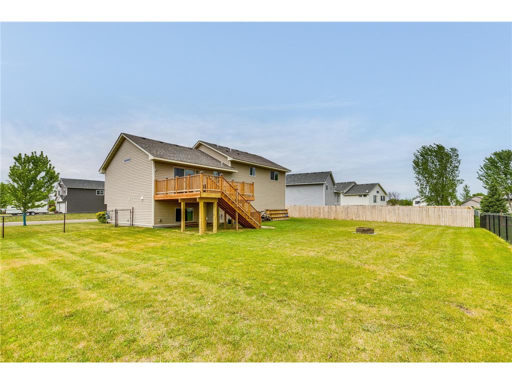 37621 Hawthorne Avenue North Branch MN 55056 7094441 image22