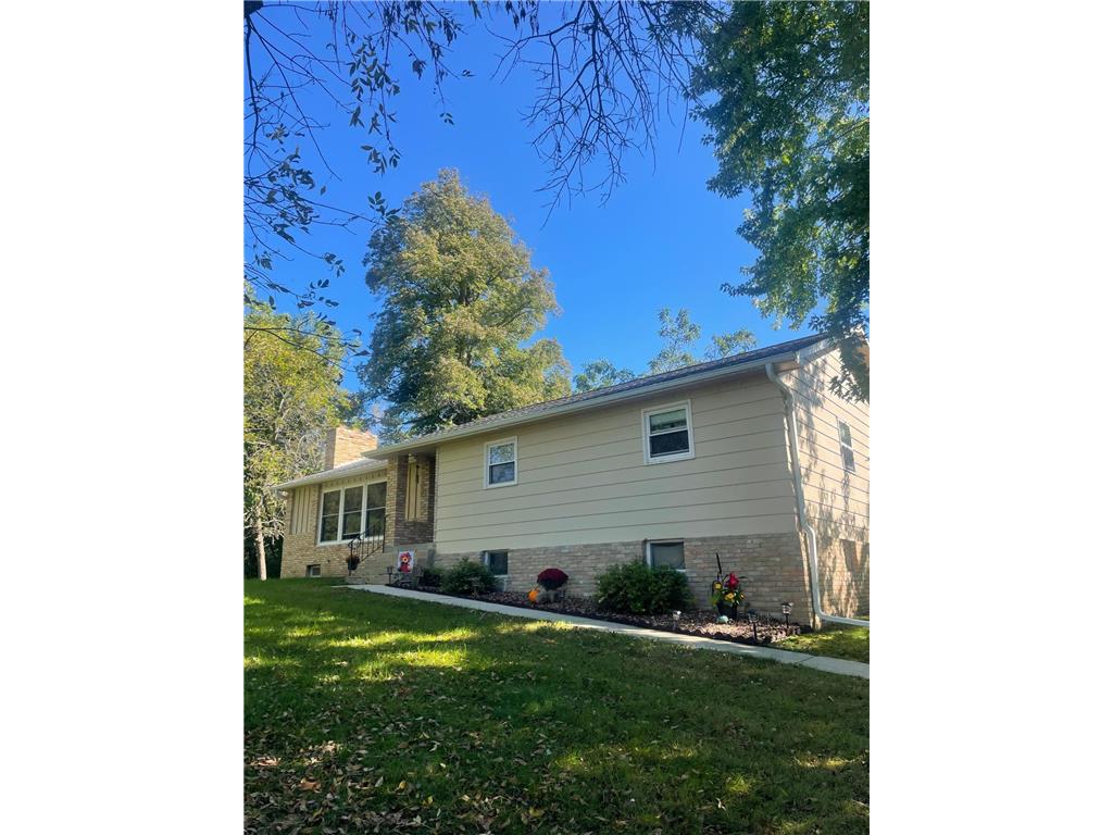 3767 Vonderheide Drive SW Alexandria MN 56308 6792877 image1