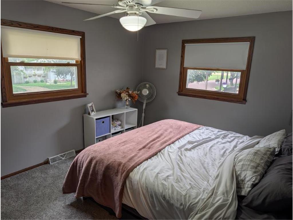 377 1st Street SW Wells MN 56097 7083733 image11