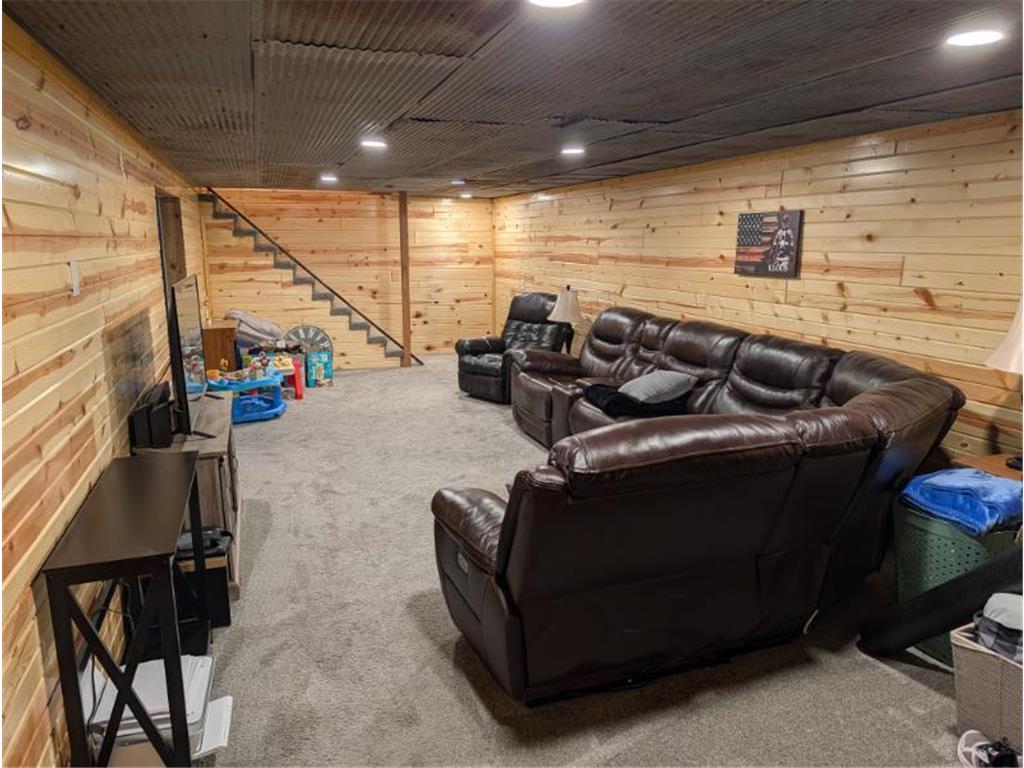 377 1st Street SW Wells MN 56097 7083733 image18