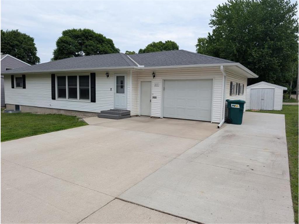 377 1st Street SW Wells MN 56097 7083733 image2