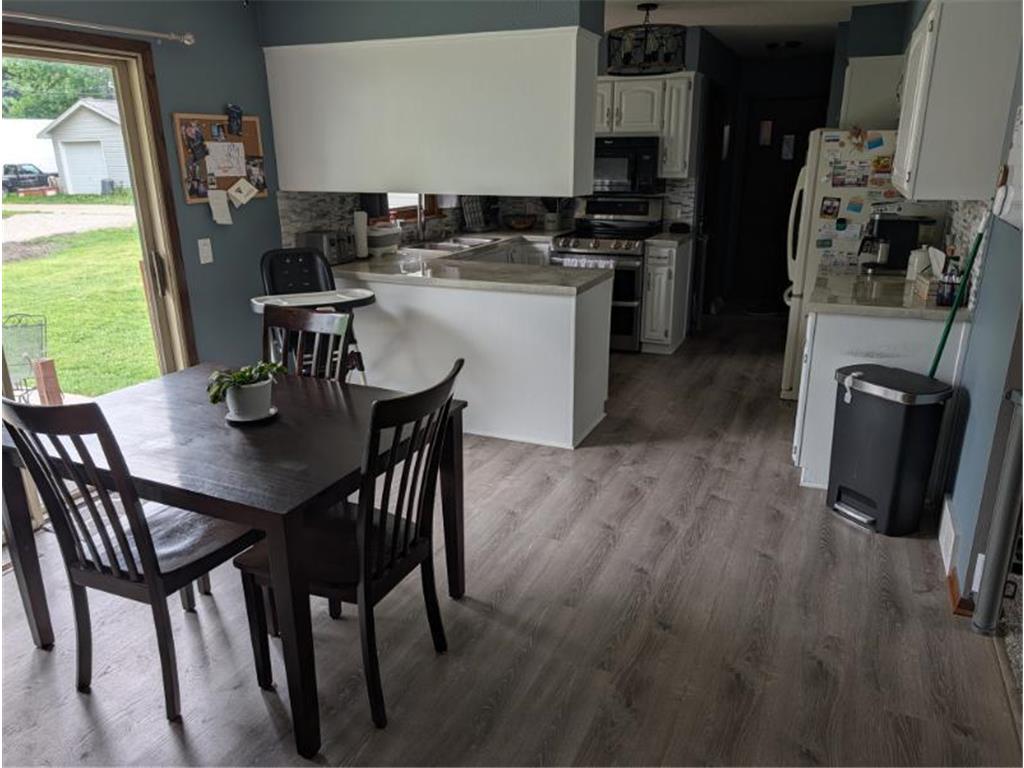 377 1st Street SW Wells MN 56097 7083733 image7