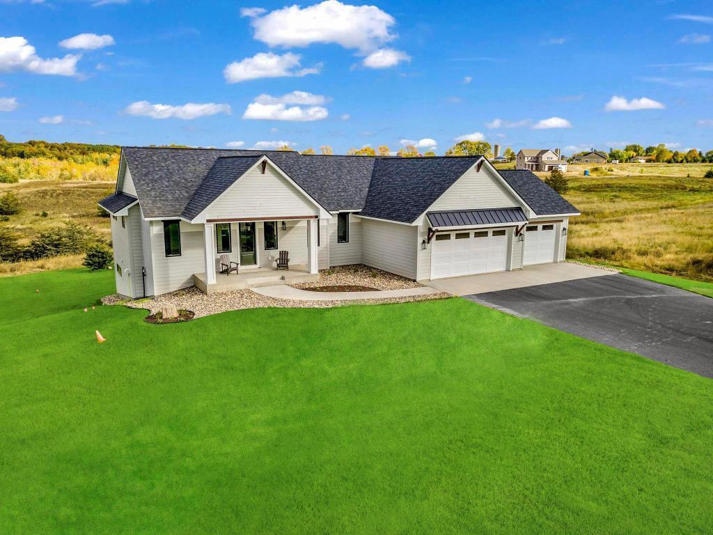 377 Lily Court Hudson WI 54016 6321144 image1