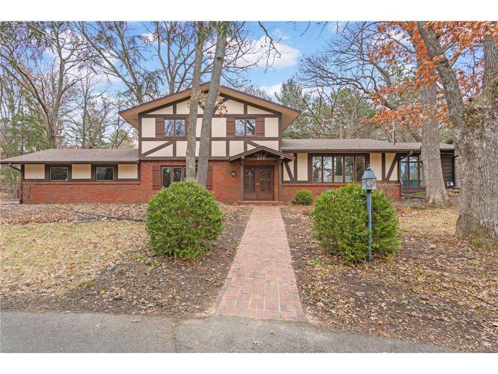 377 Quail Road, Dellwood, MN, 55110 MLS 6449061 Edina Realty