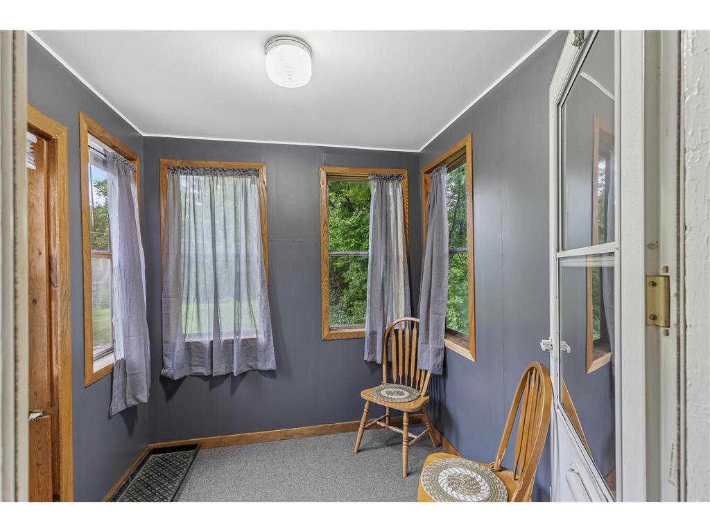 377 Winona Street E Saint Paul MN 55107 6738279 image18