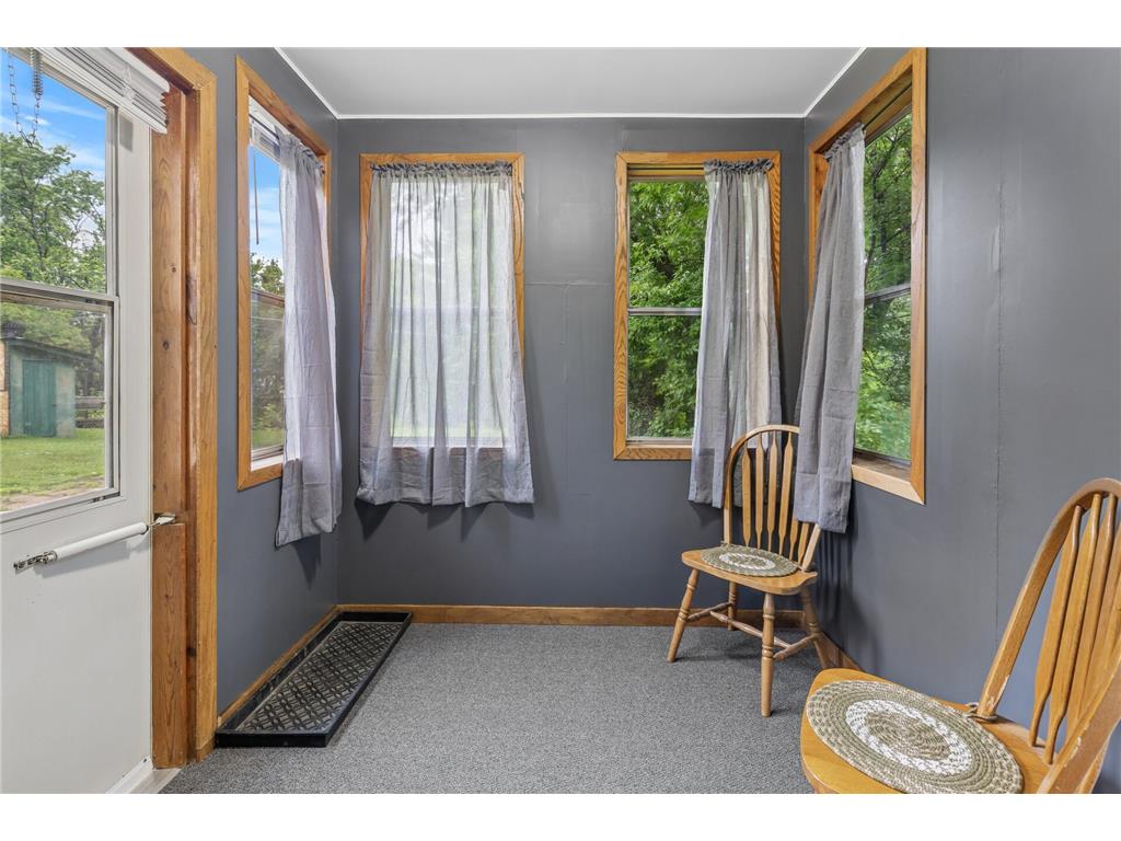 377 Winona Street E Saint Paul MN 55107 6738279 image19