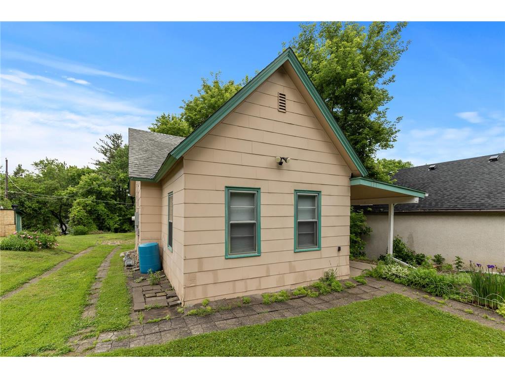 377 Winona Street E Saint Paul MN 55107 6738279 image2