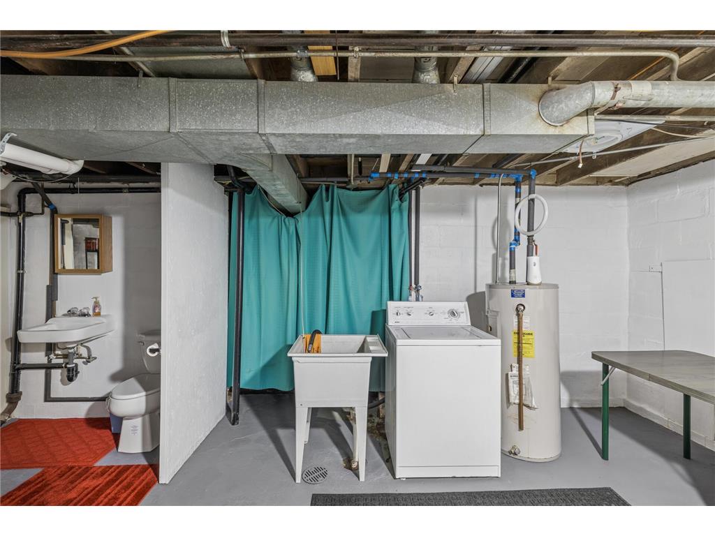 377 Winona Street E Saint Paul MN 55107 6738279 image22