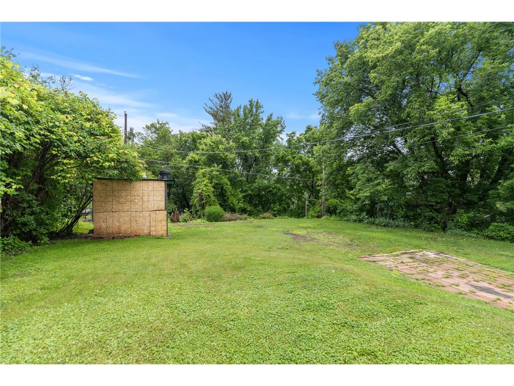 377 Winona Street E Saint Paul MN 55107 6738279 image26