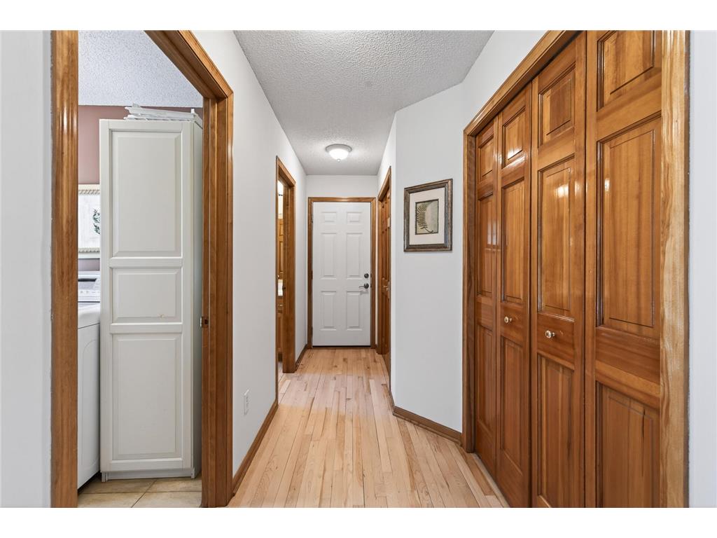 3771 Mount Vernon Lane Woodbury MN 55129 7066622 image5