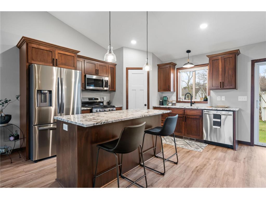 3772 98th Court NE Blaine MN 55014 6630835 image1