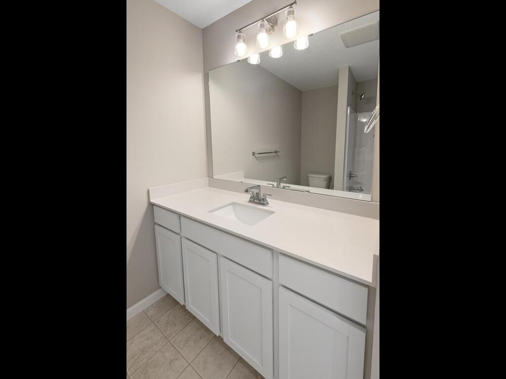 37720 Greenway Avenue North Branch MN 55056 7056478 image7