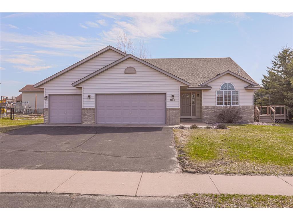 37731 Hawthorne Avenue, North Branch, MN, 55056 MLS 6355814 Edina