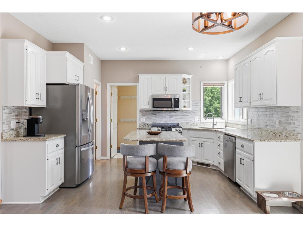 3774 Oxford Drive Woodbury MN 55125 7065537 image15