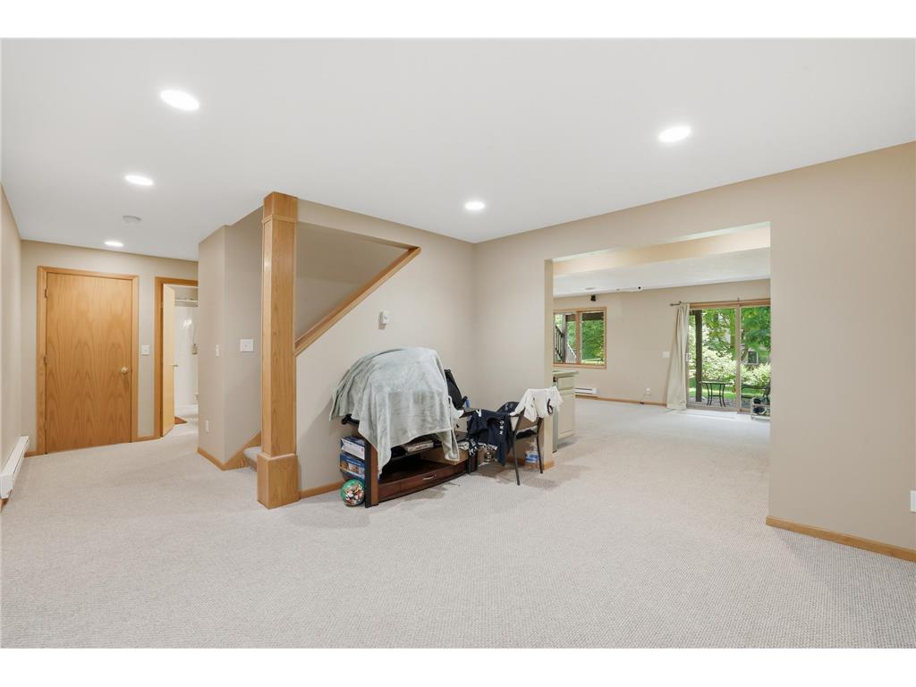 3774 Oxford Drive Woodbury MN 55125 7065537 image31