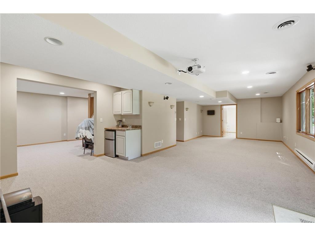 3774 Oxford Drive Woodbury MN 55125 7065537 image33