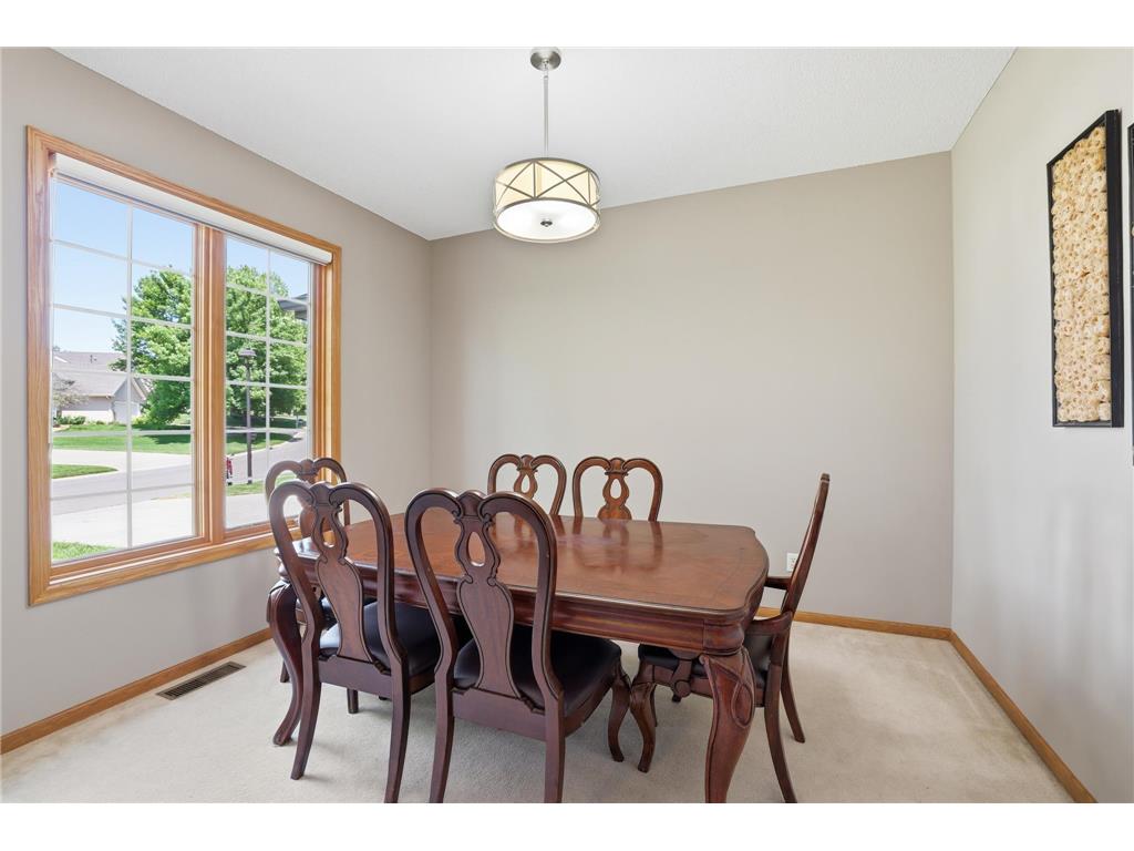 3774 Oxford Drive Woodbury MN 55125 7065537 image6