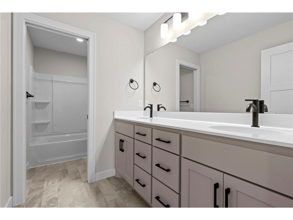 3779 Knightsbridge Lane N Lake Elmo MN 55042 7096068 image38