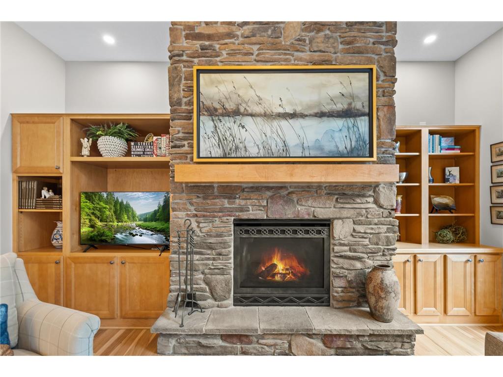 378 Andrews Bay Hudson WI 54016 7071514 image12
