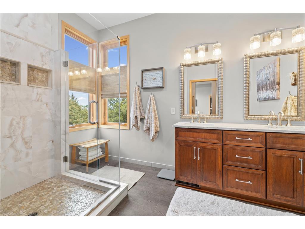 378 Andrews Bay Hudson WI 54016 7071514 image36