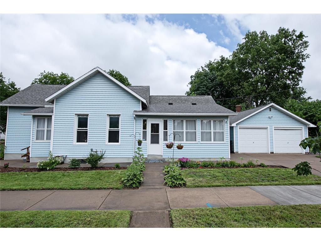 378 E 8th Street Winona MN 55987 6564383 image1