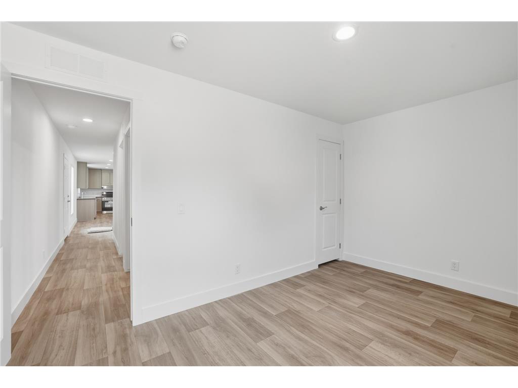 378 Hillcrest Circle Clarks Grove MN 56016 6802141 image13