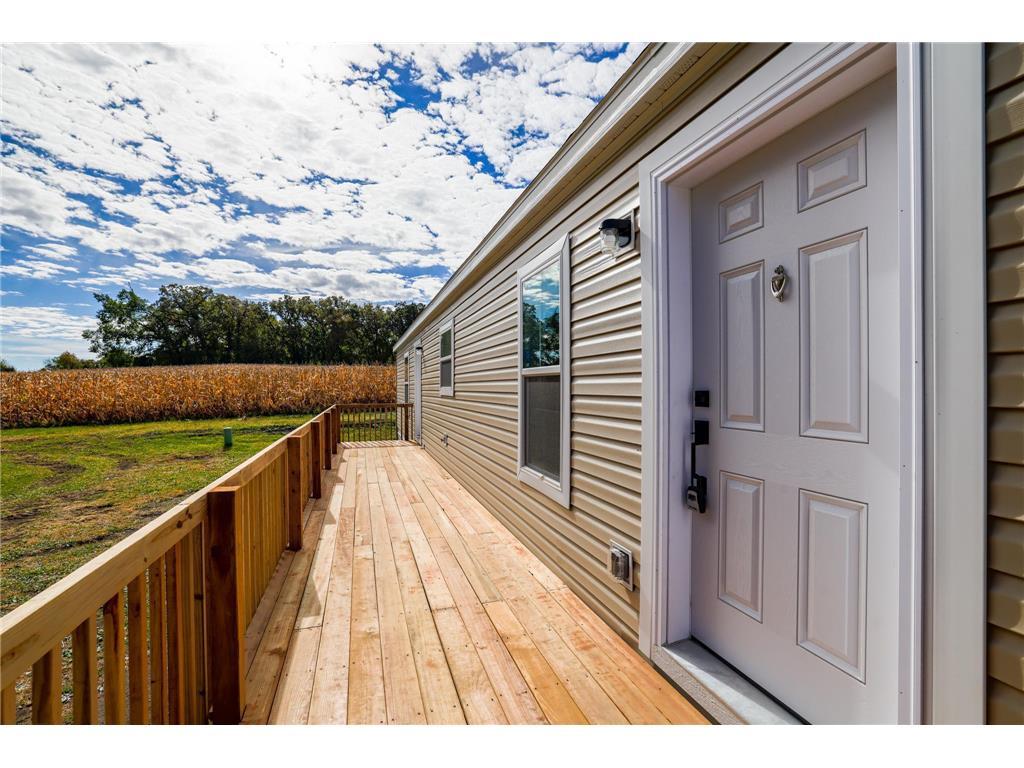 378 Hillcrest Circle Clarks Grove MN 56016 6802141 image2