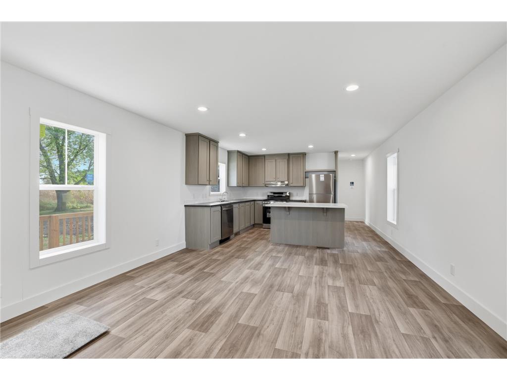 378 Hillcrest Circle Clarks Grove MN 56016 6802141 image3