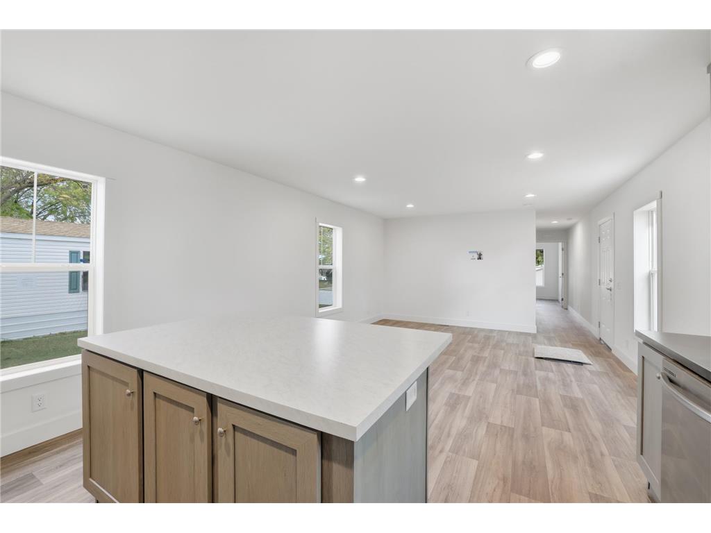 378 Hillcrest Circle Clarks Grove MN 56016 6802141 image8