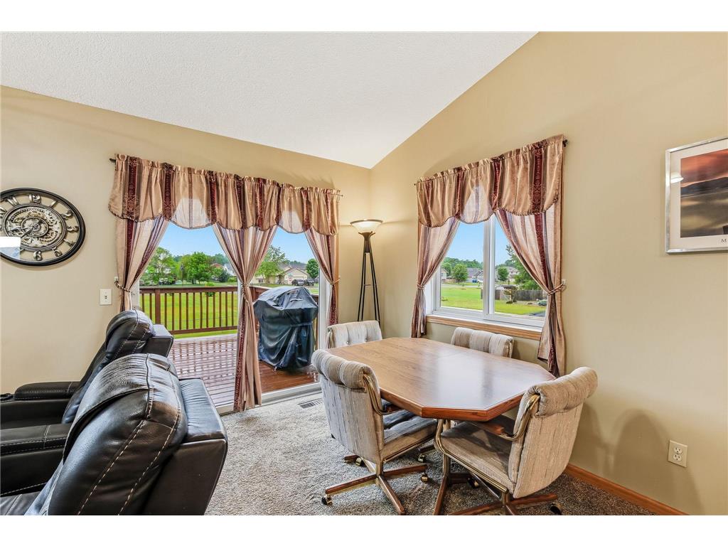 37888 Hawthorne Avenue North Branch MN 55056 7087047 image10