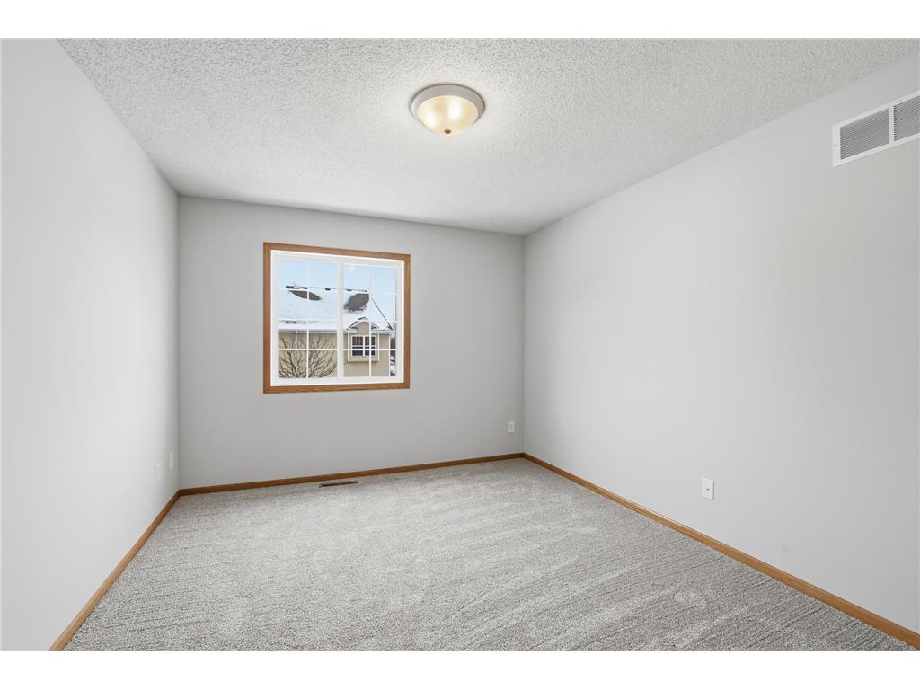 3789 Hazel Trail #C Woodbury MN 55129 7016523 image10